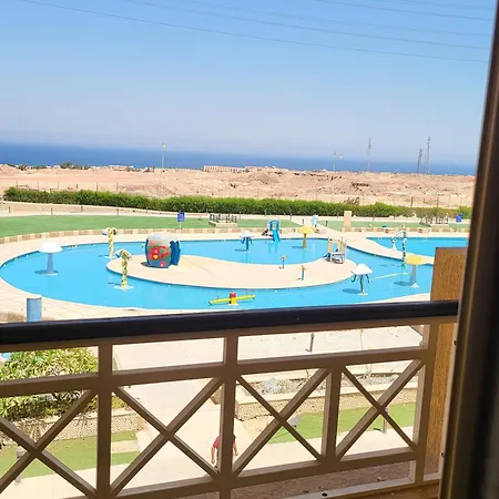 Appartement بورتو السخنة Vip اكوا بارك للعائلات الكاريبيان Aqwa Park à Ain Sukhna Extérieur photo