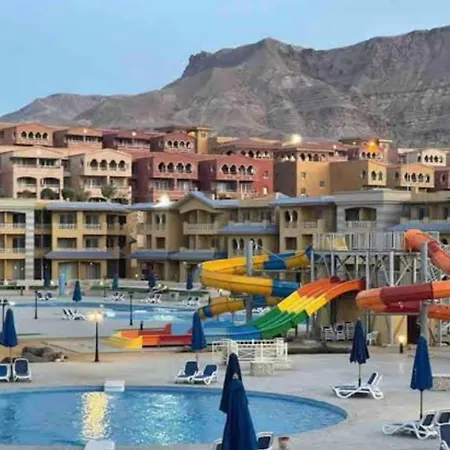 Appartement بورتو السخنة Vip اكوا بارك للعائلات الكاريبيان Aqwa Park à Ain Sukhna Extérieur photo