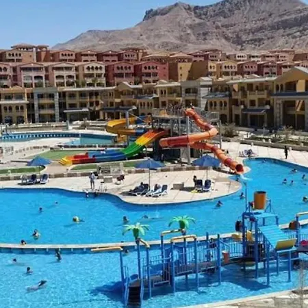 Appartement بورتو السخنة Vip اكوا بارك للعائلات الكاريبيان Aqwa Park à Ain Sukhna Extérieur photo