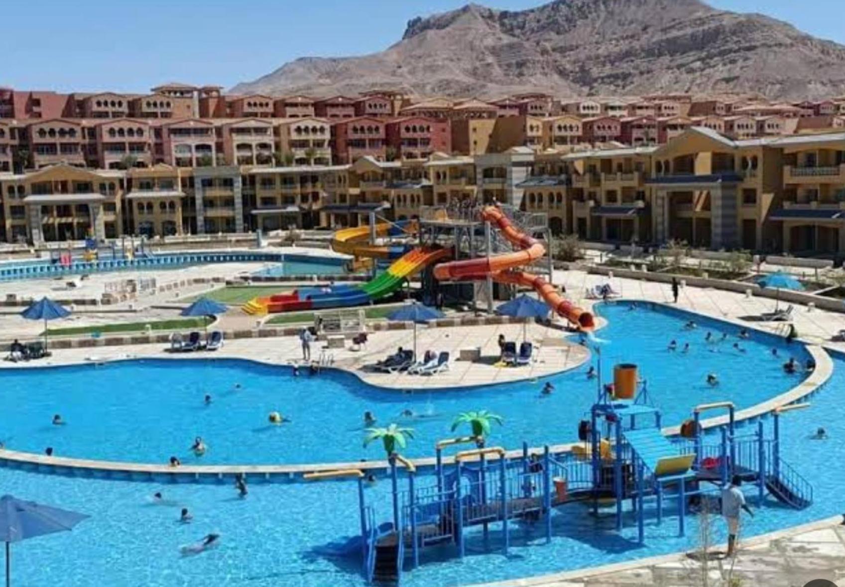 بورتو السخنة Vip اكوا بارك للعائلات الكاريبيان Aqwa Park Apartment *